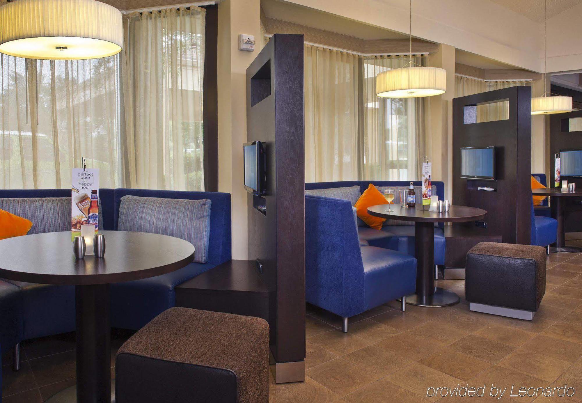 Courtyard By Marriott New Carrollton Landover Exterior photo